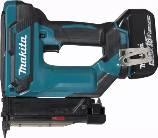 Cloueur 18 V Li-Ion 5 Ah MAKITA - 2 Batteries, Chargeur, Coffret - DPT353RTJ