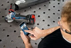 Meuleuse Angulaire BOSCH GWS 18V-10SC Professional Solo Click & Go - Sans Batterie Ni Chargeur - 06019G340B -Maison Outil Boutique MNA50063 5